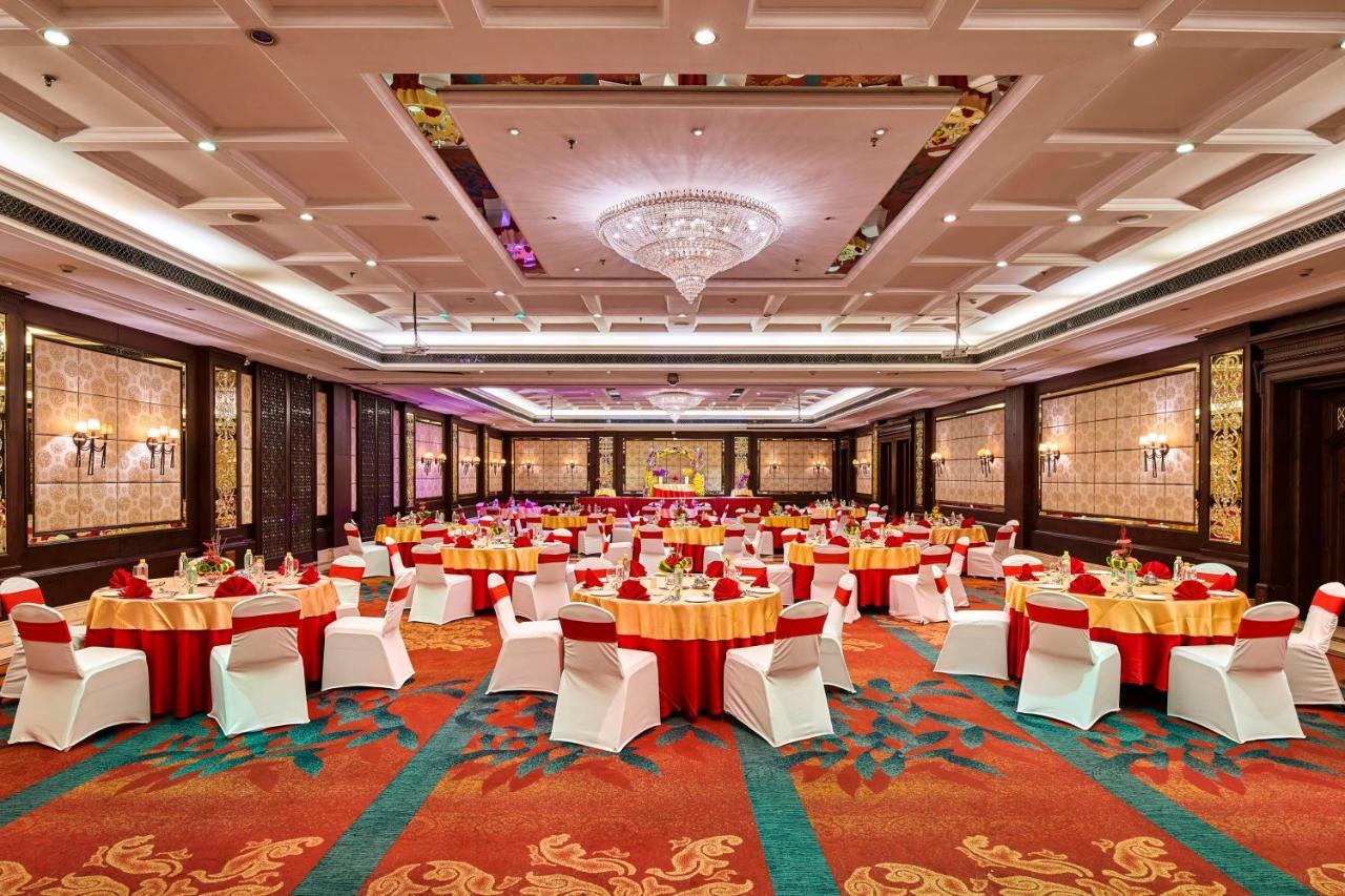 Mayfair Convention Bhubaneswar Exterior foto